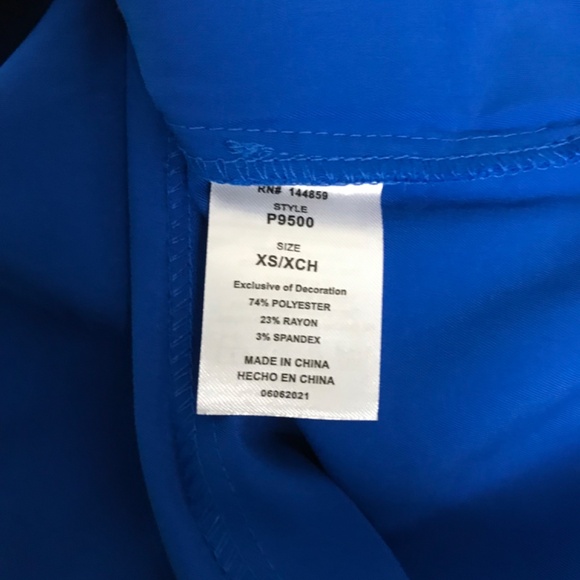 Adar Pro Medical Uniform Scrub Top Women’s XS Royal Blue NWT - Picture 4 of 7